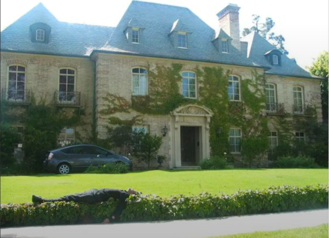 ‘Lying Low’, Shane Black’s house, 2005